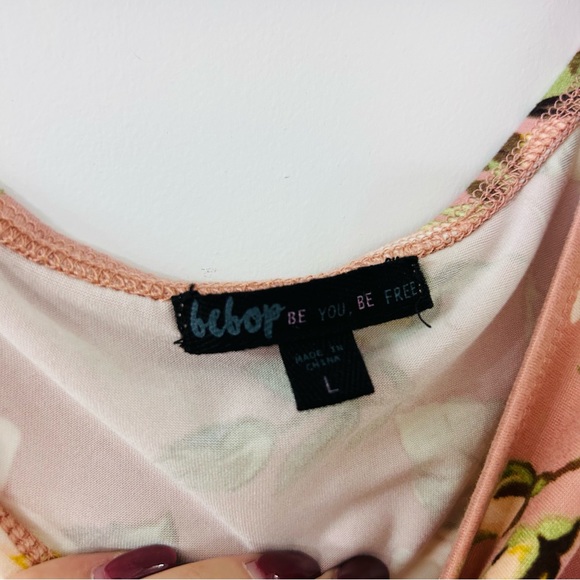 Bebop‎ Juniors Floral Romper Size Large - Picture 2 of 7